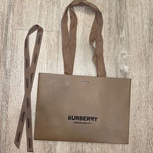 Burberry Shopping Bag